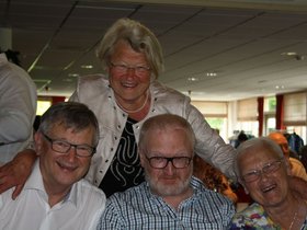 oma%20105%20jaar%20de%20posten%20059.JPG